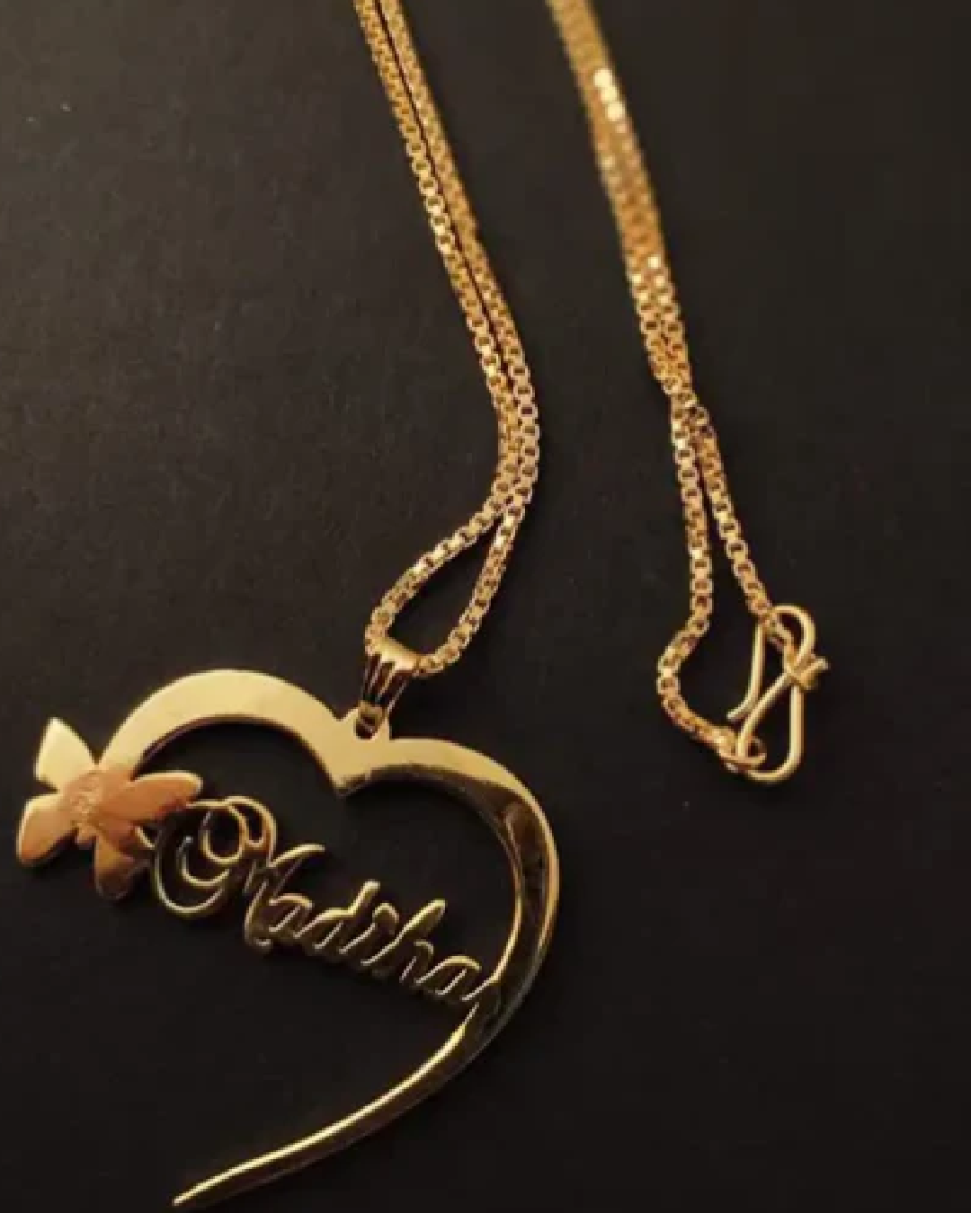 PERSONALIZED NAME NACKLACE